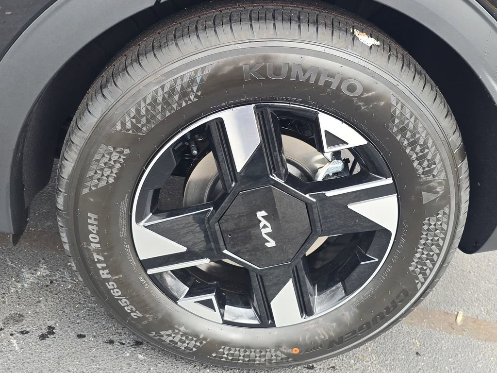 New 2026 Kia Sportage LX image 12