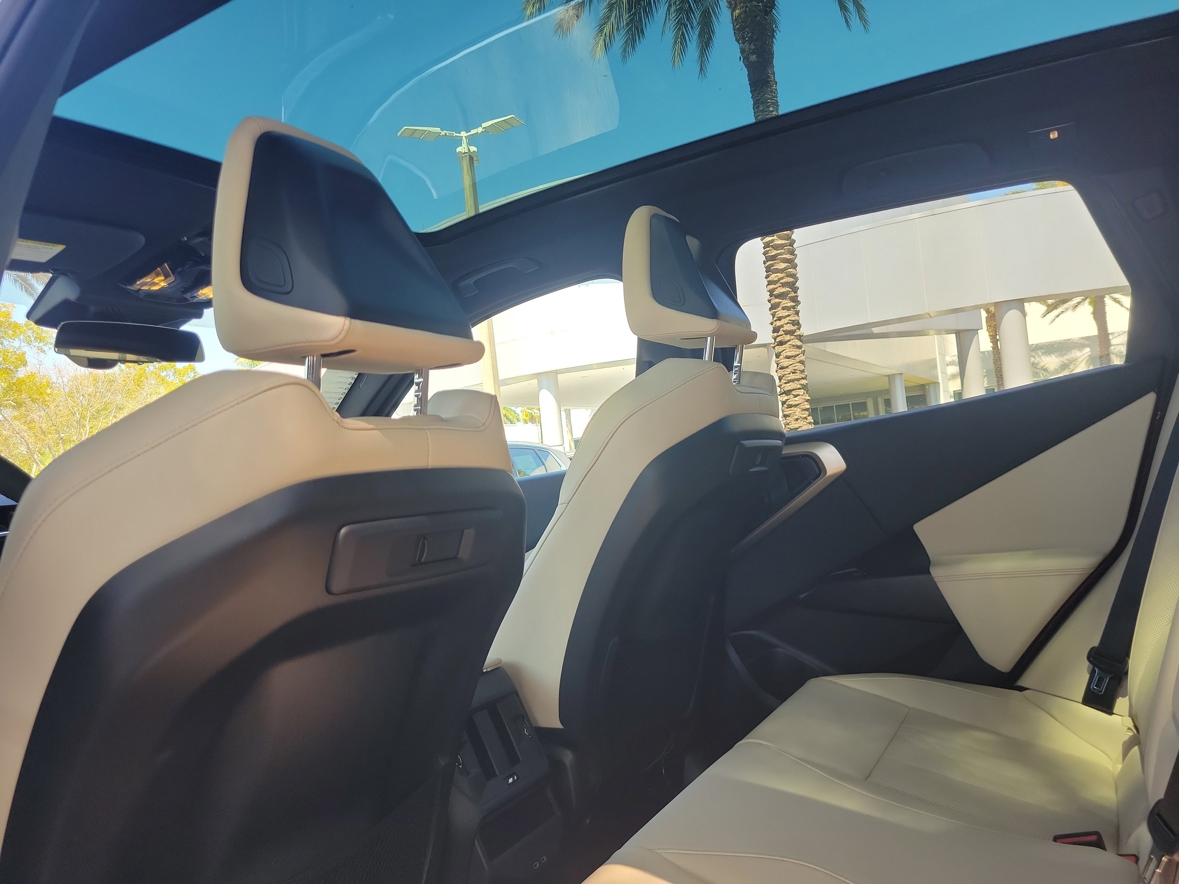 New 2025 BMW X3 xDrive30i w/ Premium Package image 13