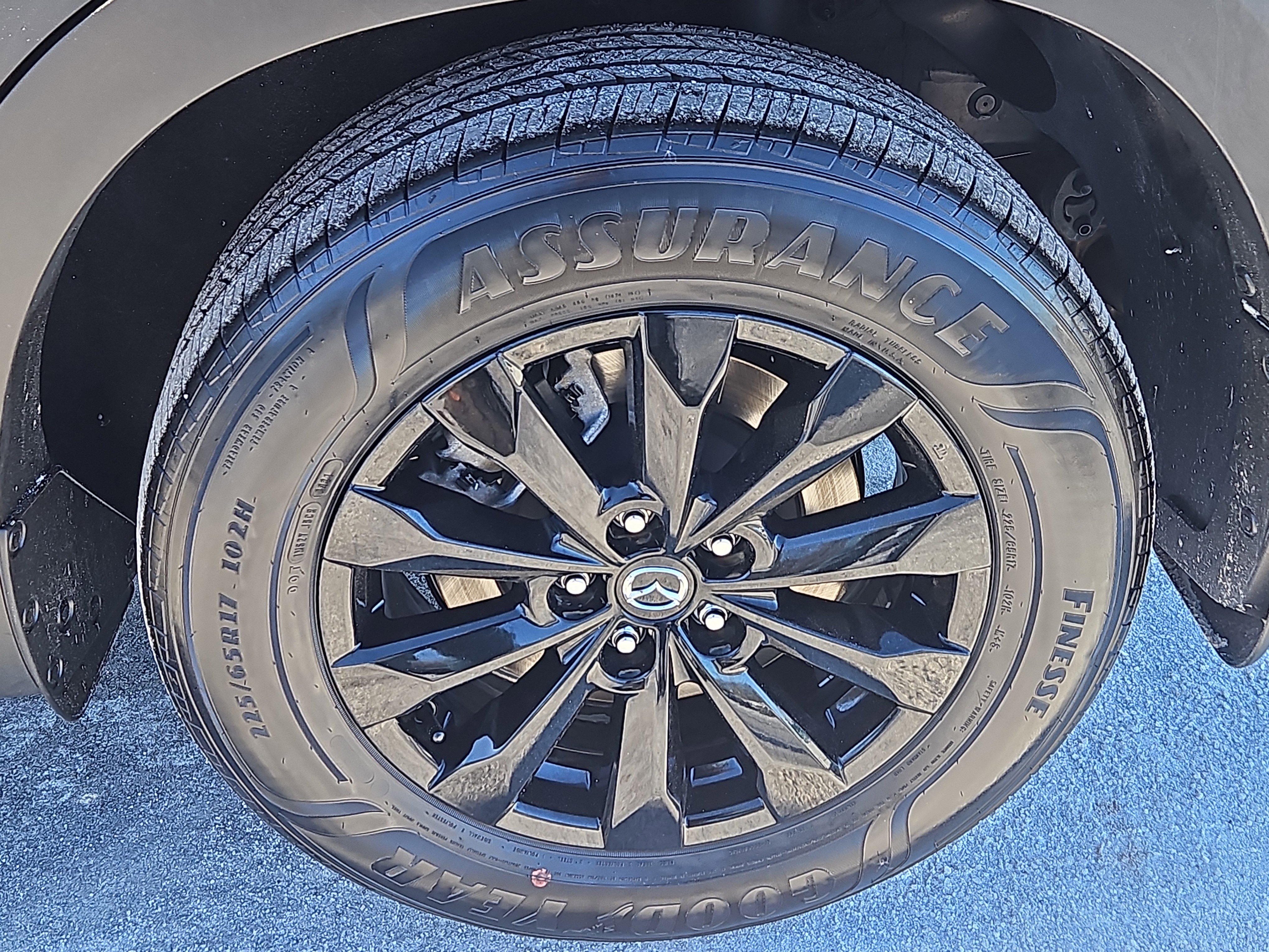 Used 2025 MAZDA CX-50 AWD 2.5 S w/ Weather Package image 24