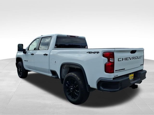 Used 2025 Chevrolet Silverado 2500 Custom w/ Custom Value Package AWD/4WD image 7