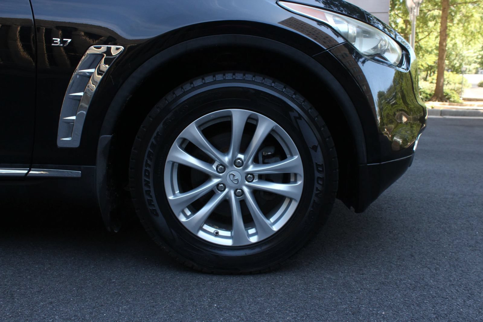 Used 2016 INFINITI QX70 AWD image 4