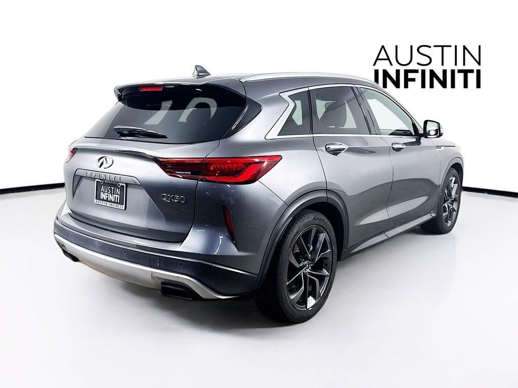 Certified 2019 INFINITI QX50 Essential w/ Sensory Package FWD image 9