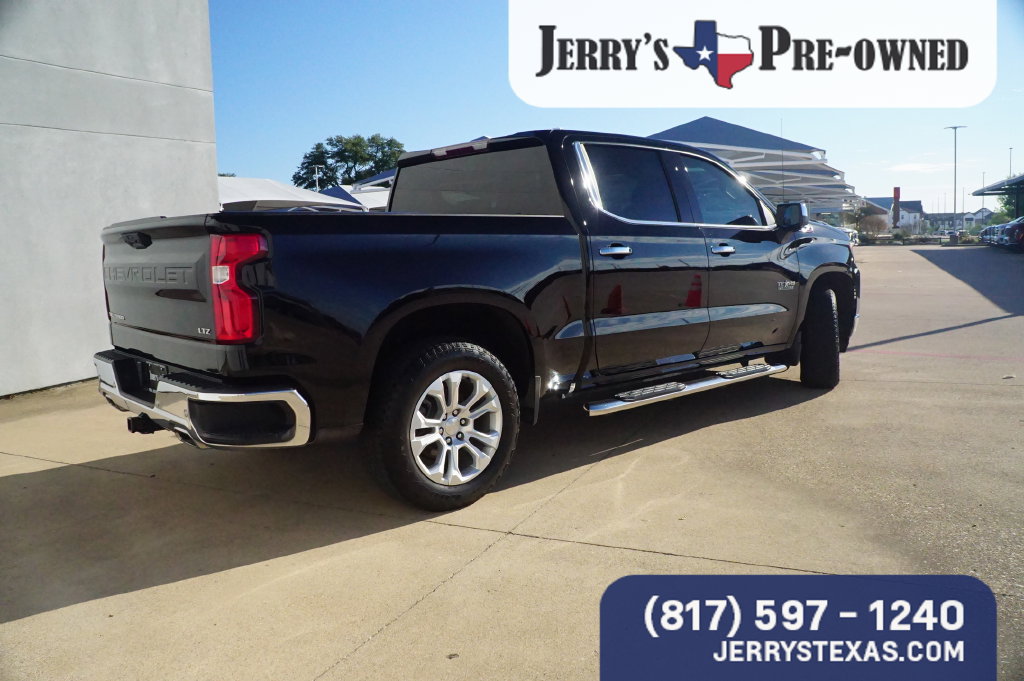 Used 2022 Chevrolet Silverado 1500 LTZ AWD/4WD image 5
