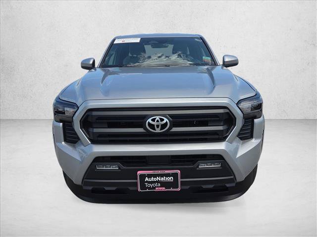 Certified 2025 Toyota Tacoma SR5 AWD/4WD image 2