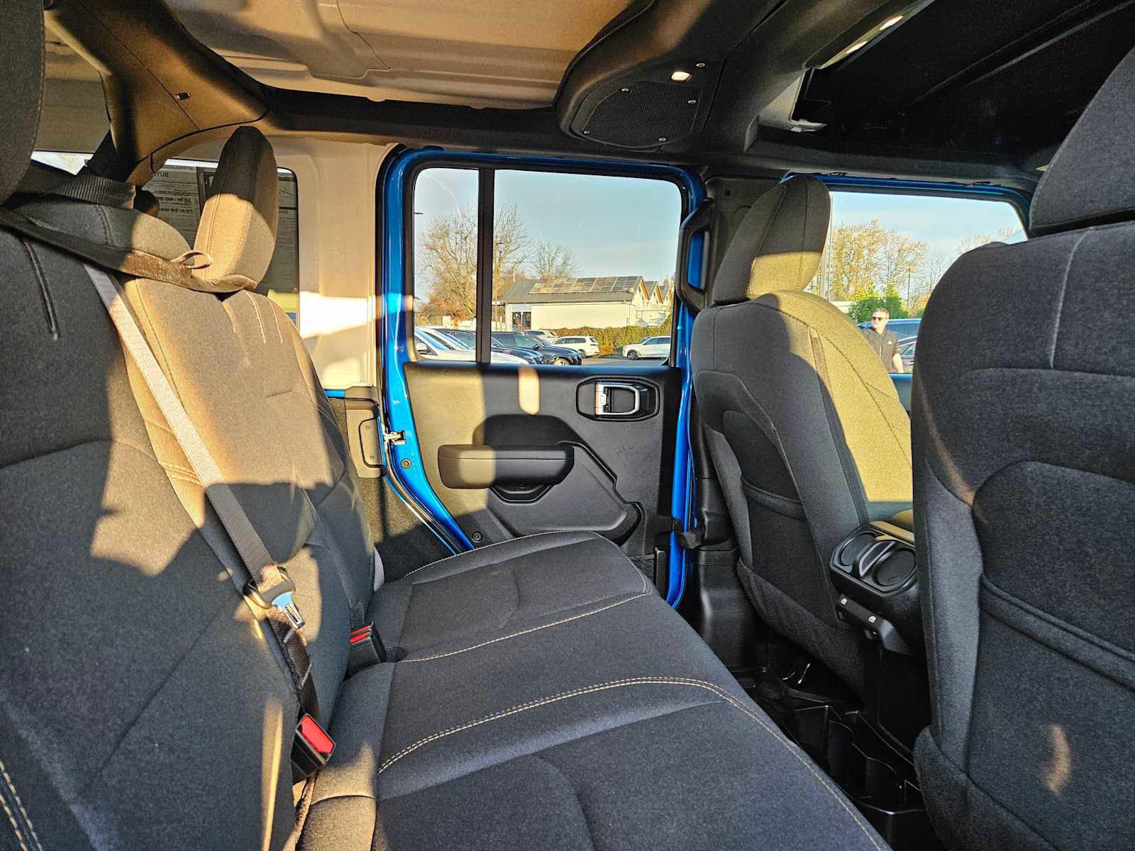 Used 2024 Jeep Wrangler Willys image 15