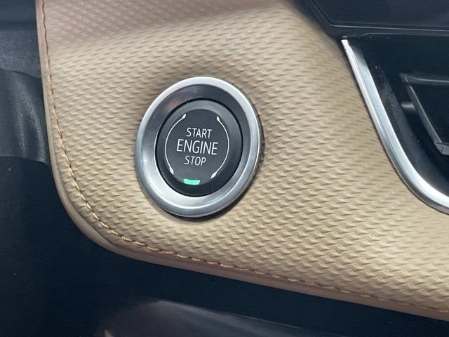 Used 2025 Chevrolet Equinox ACTIV w/ Safety and Technology Package AWD/4WD image 39