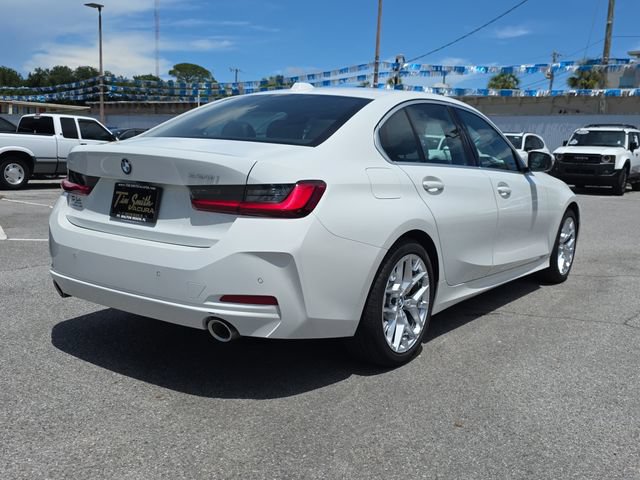 Used 2026 BMW 330i Sedan RWD image 4