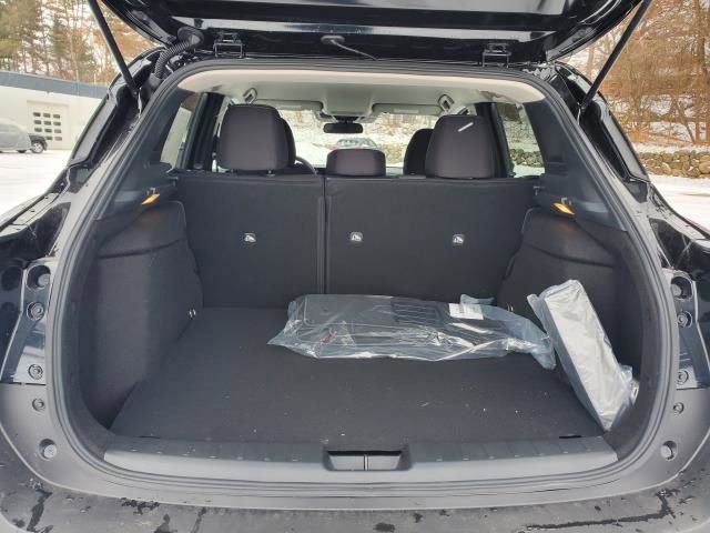 New 2026 Nissan Kicks SV w/ Cold Weather Package image 17