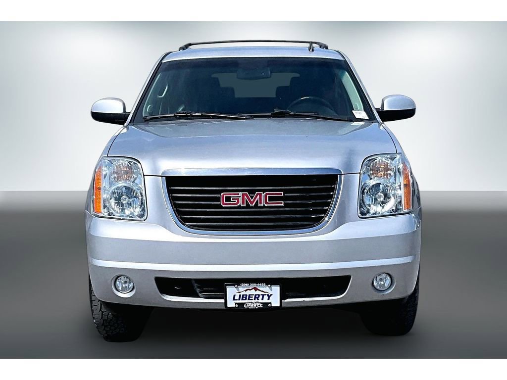 Used 2013 GMC Yukon XL SLT AWD/4WD image 2