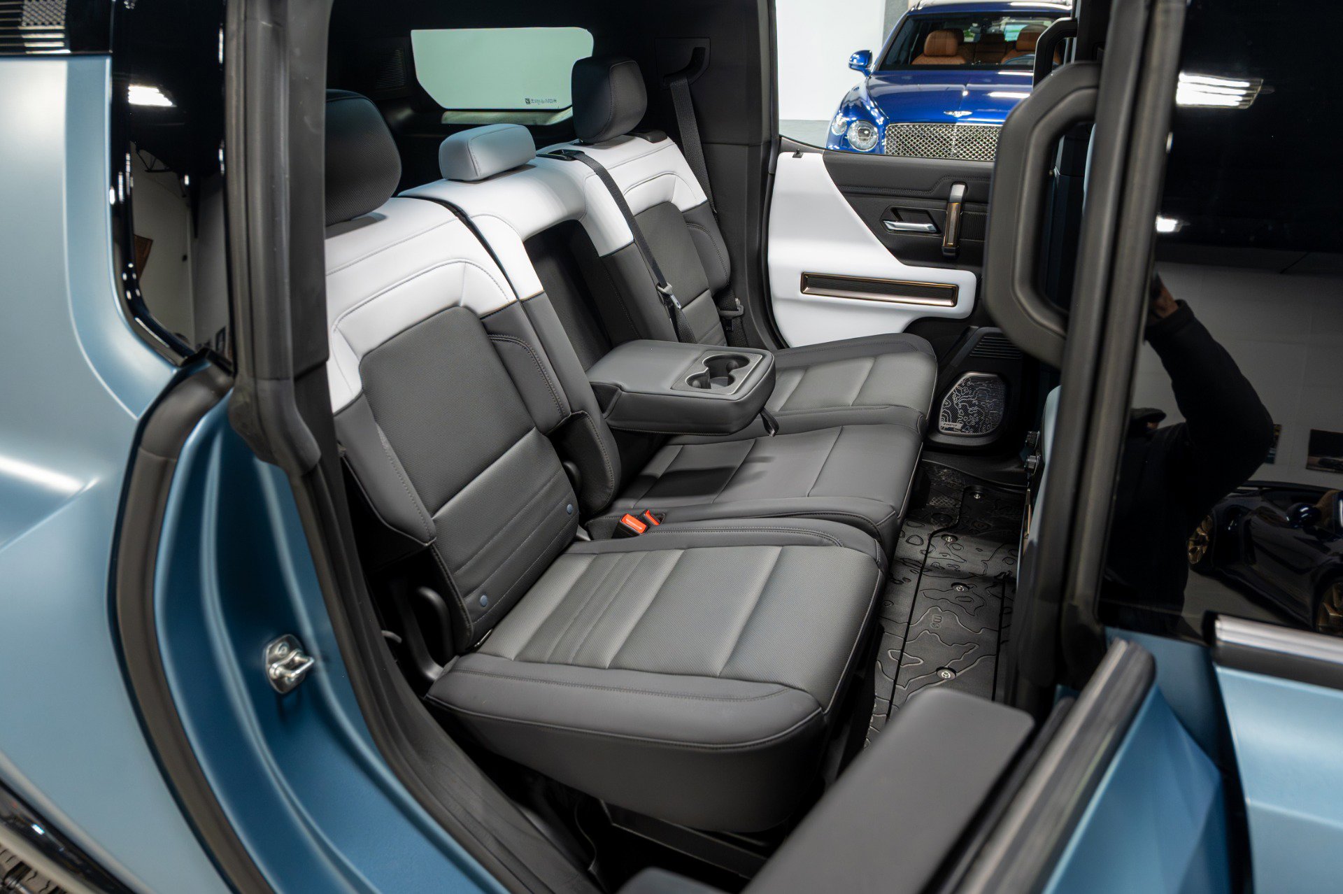 Used 2024 GMC Hummer EV 3X w/ Omega Edition image 30