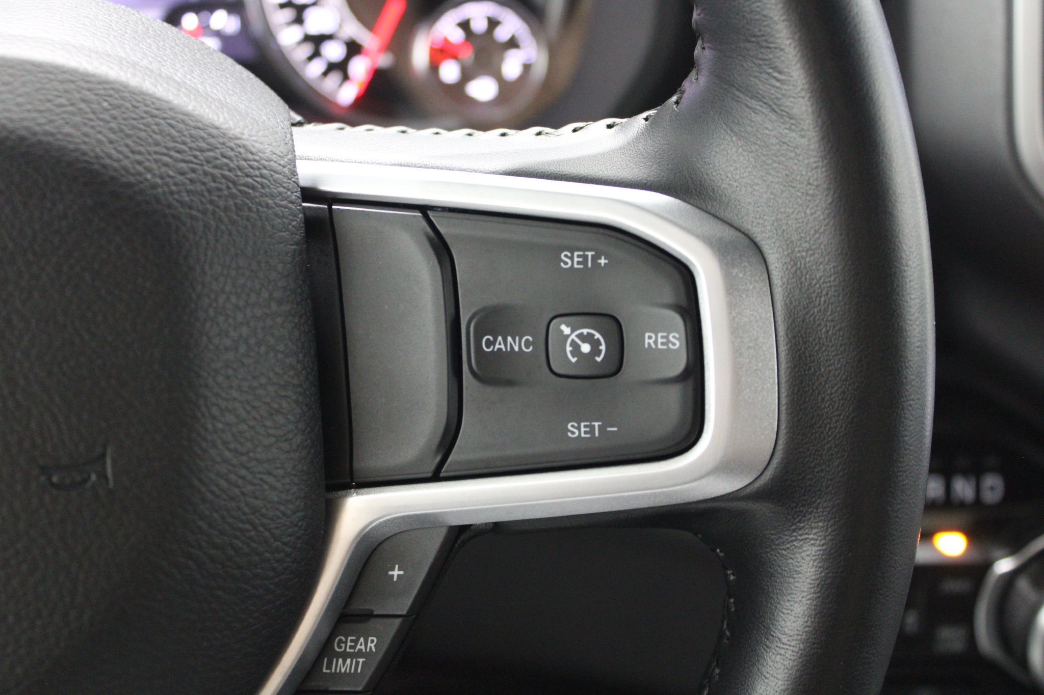 Used 2023 RAM 1500 Big Horn AWD/4WD image 37