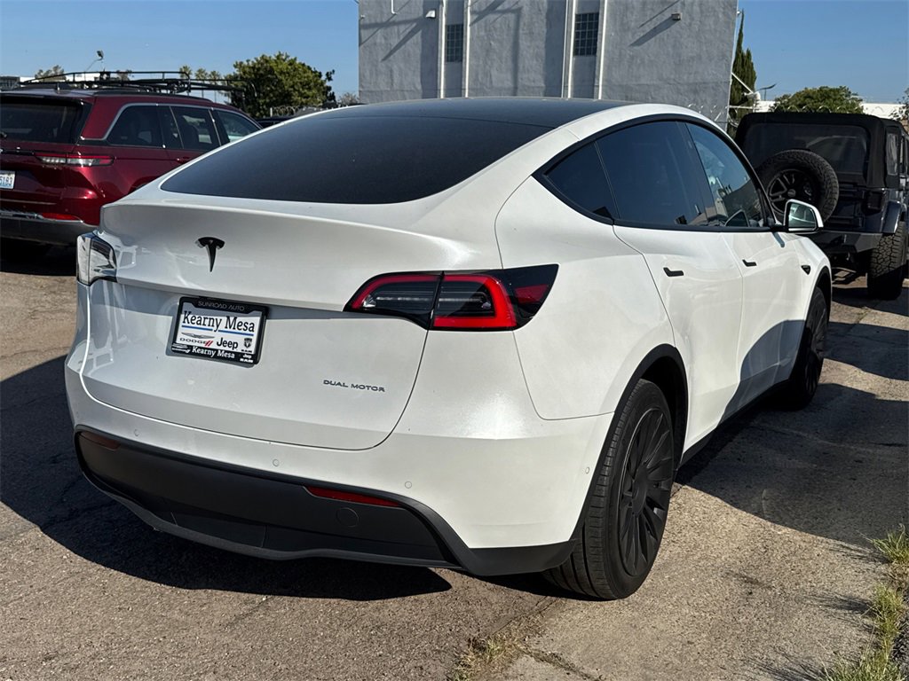 Used 2021 Tesla Model Y Long Range image 20