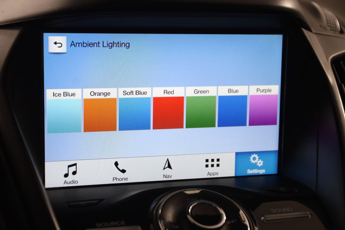 Used 2019 Ford Escape Titanium FWD image 34