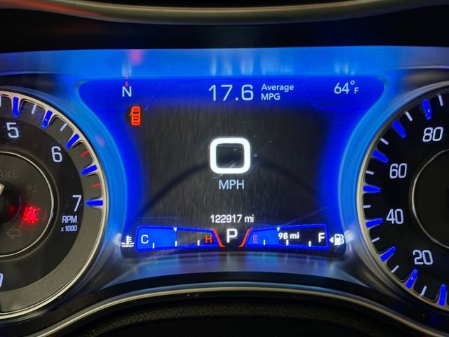 Used 2019 Chrysler 300 Limited image 11