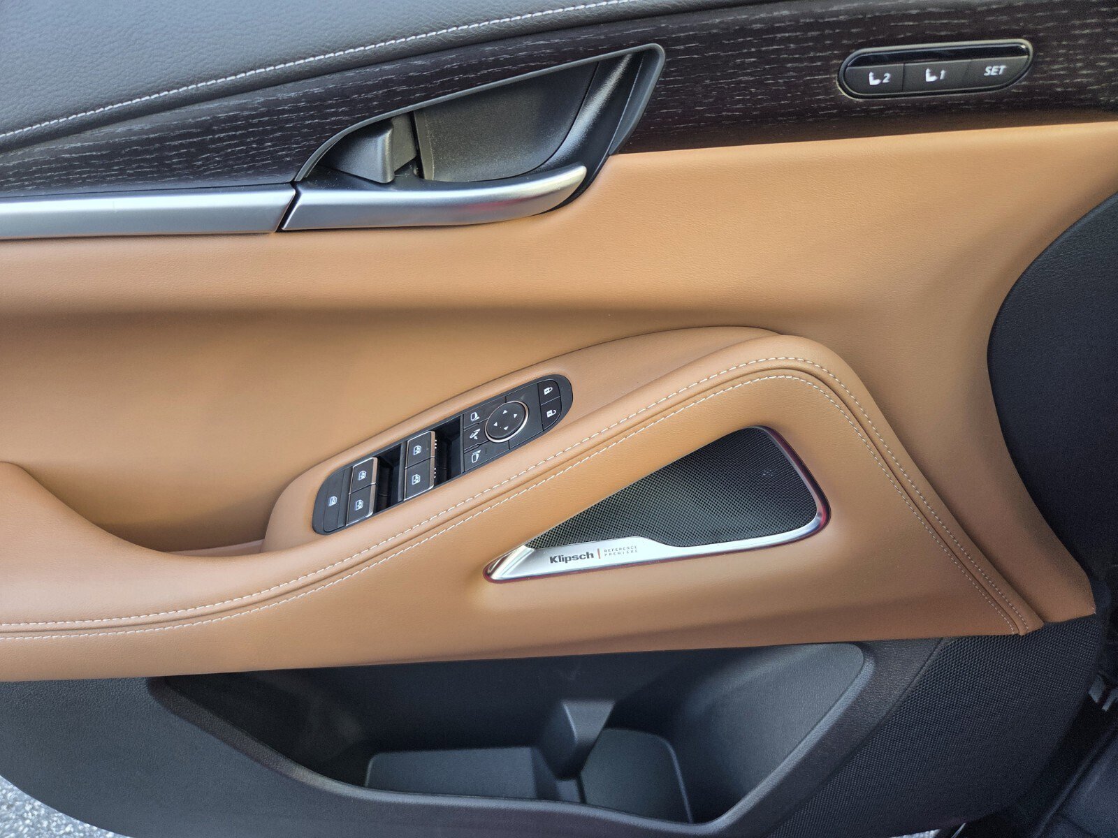 New 2026 INFINITI QX60 Autograph w/ Dark Cargo Package image 26