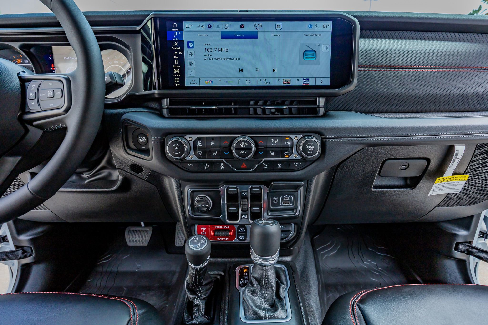 Used 2025 Jeep Wrangler Unlimited Rubicon image 22