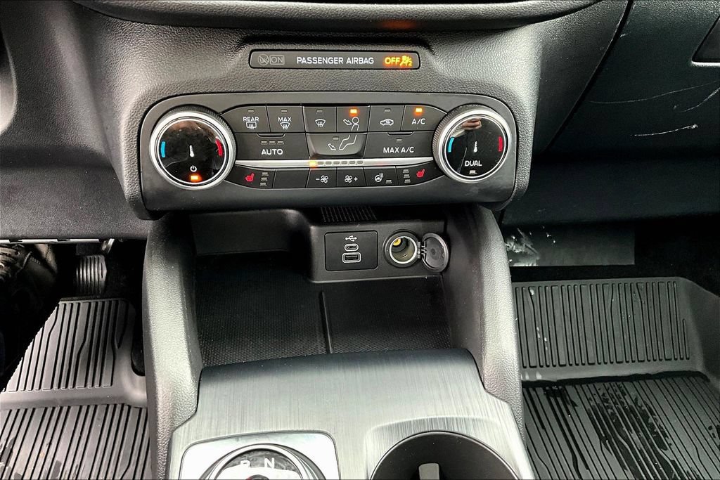 Used 2025 Ford Escape Active w/ Cold Weather Package FWD image 15
