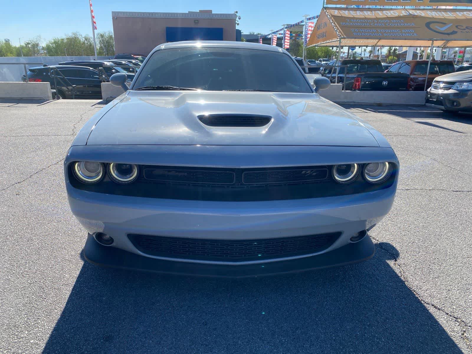 Used 2022 Dodge Challenger R/T w/ Blacktop Package RWD image 2