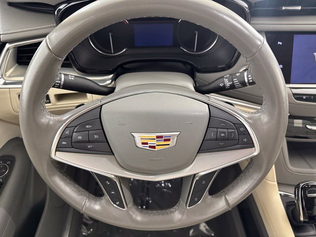 Used 2022 Cadillac XT5 Premium Luxury FWD image 27