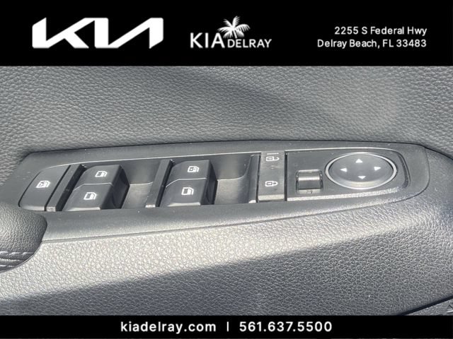 Certified 2026 Kia Seltos SX AWD/4WD image 17
