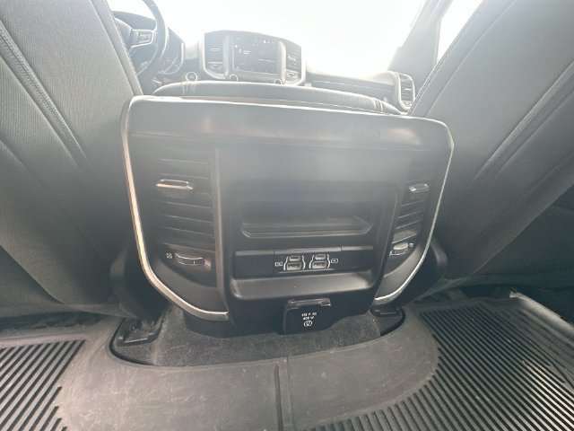 Used 2022 RAM 1500 Big Horn AWD/4WD image 23