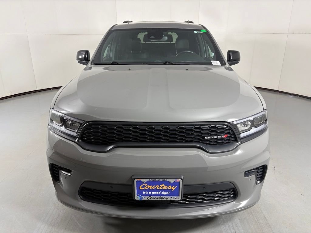 Used 2025 Dodge Durango GT AWD/4WD image 3