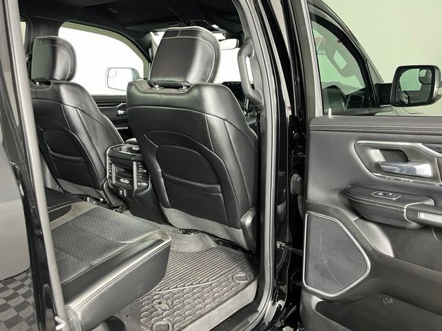 Used 2023 RAM 1500 Laramie AWD/4WD image 28