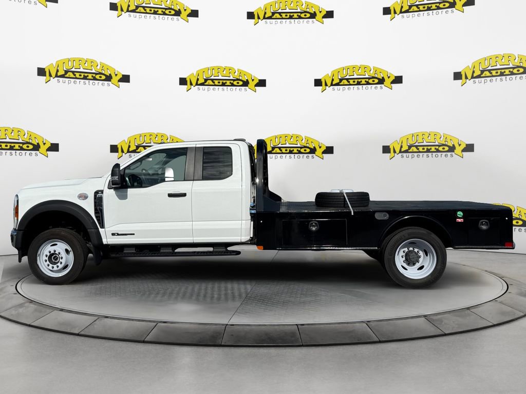 New 2025 Ford F550 4x4 Supercab Super Duty image 2