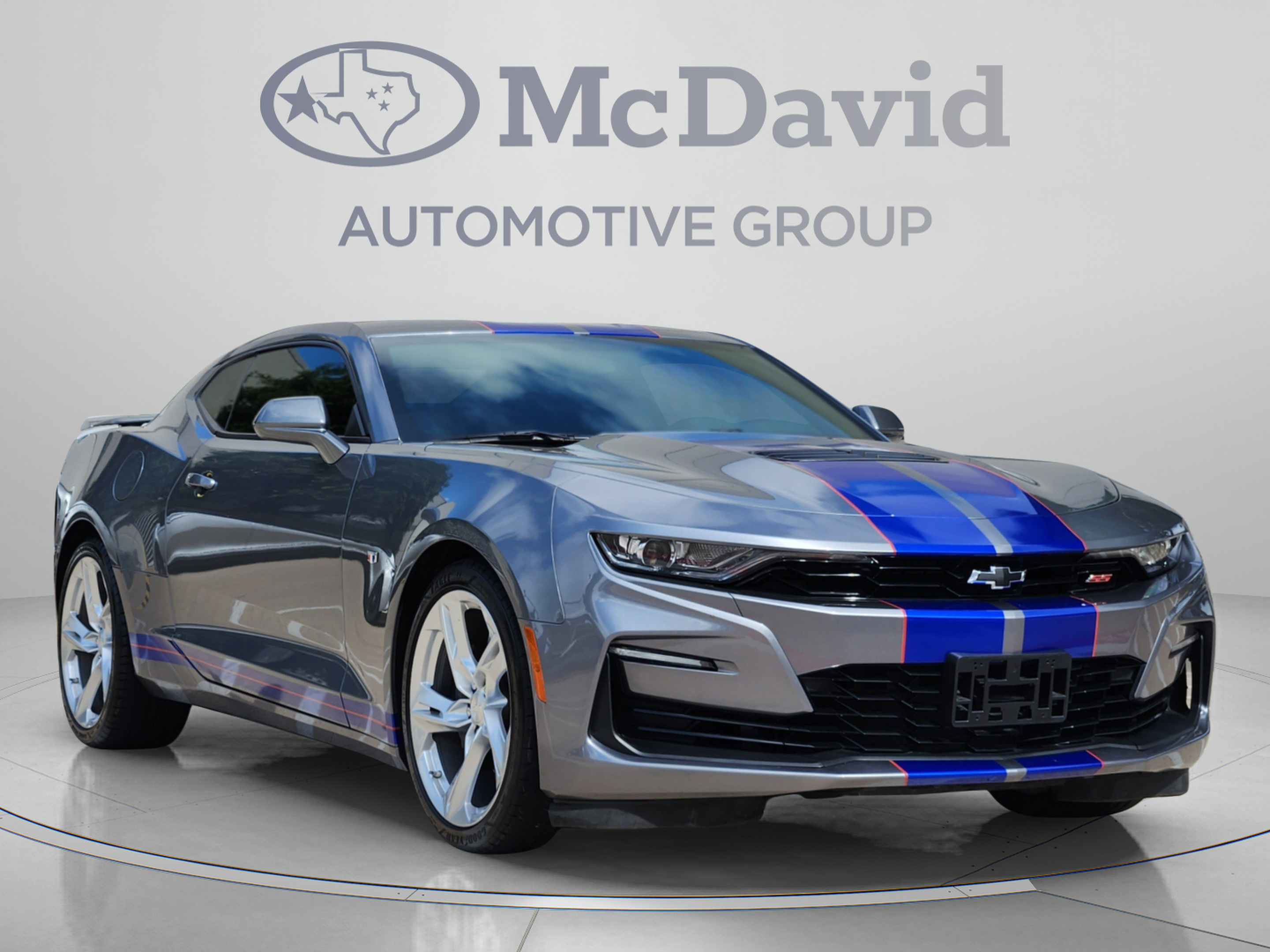 Used 2020 Chevrolet Camaro SS RWD image 7