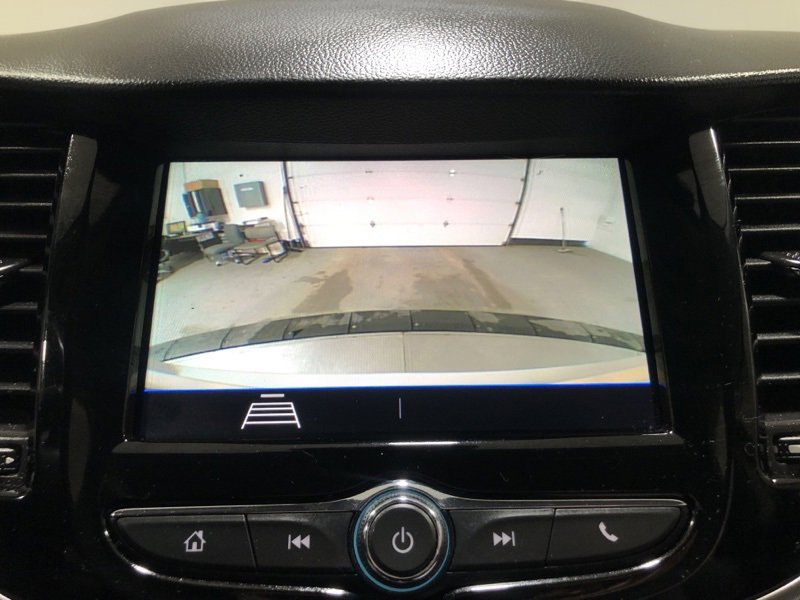 Used 2022 Chevrolet Trax LT w/ LT Convenience Package image 30