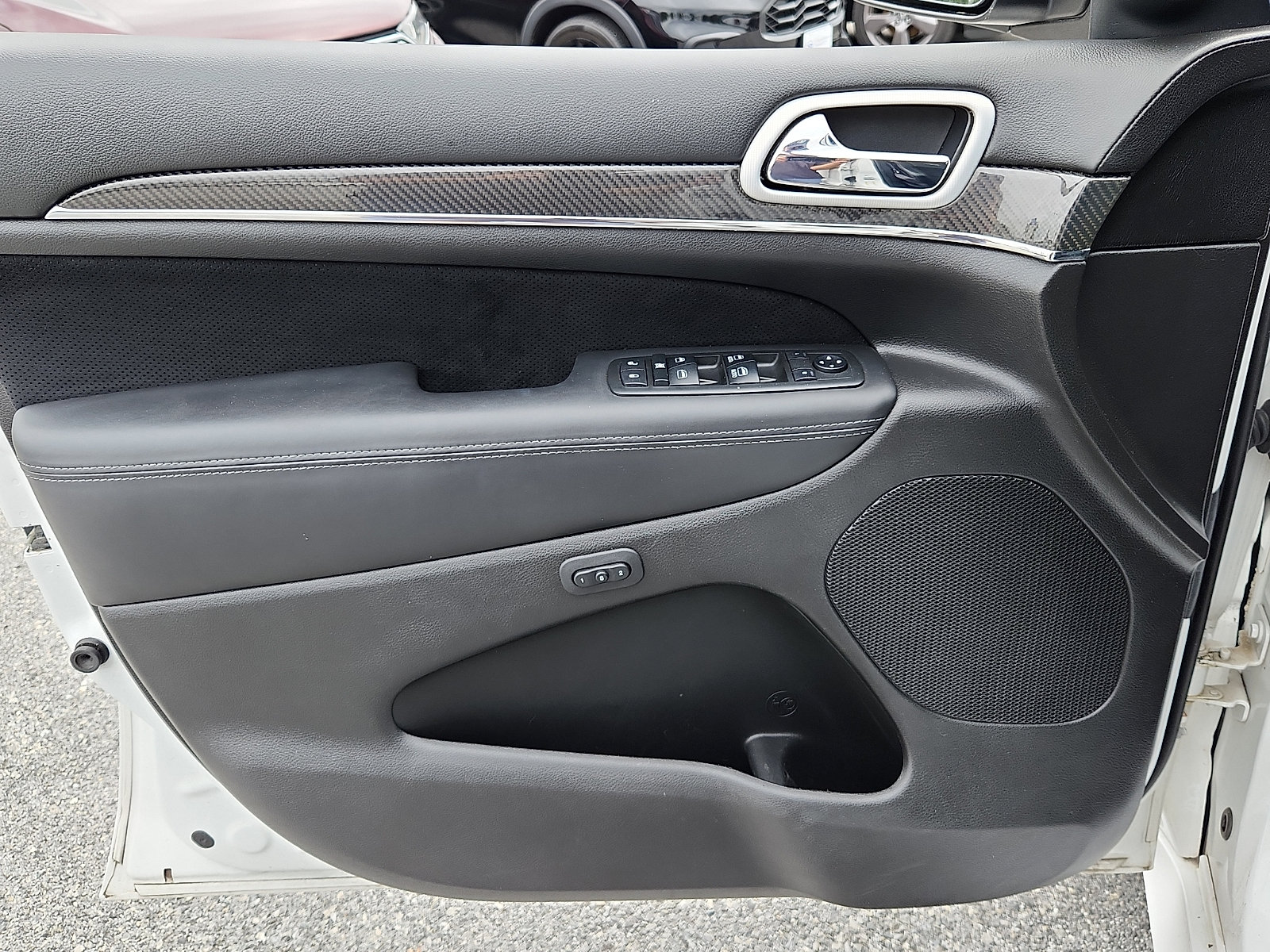 Used 2019 Jeep Grand Cherokee SRT AWD/4WD image 13