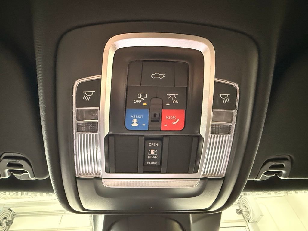 Used 2023 RAM 1500 Laramie image 34