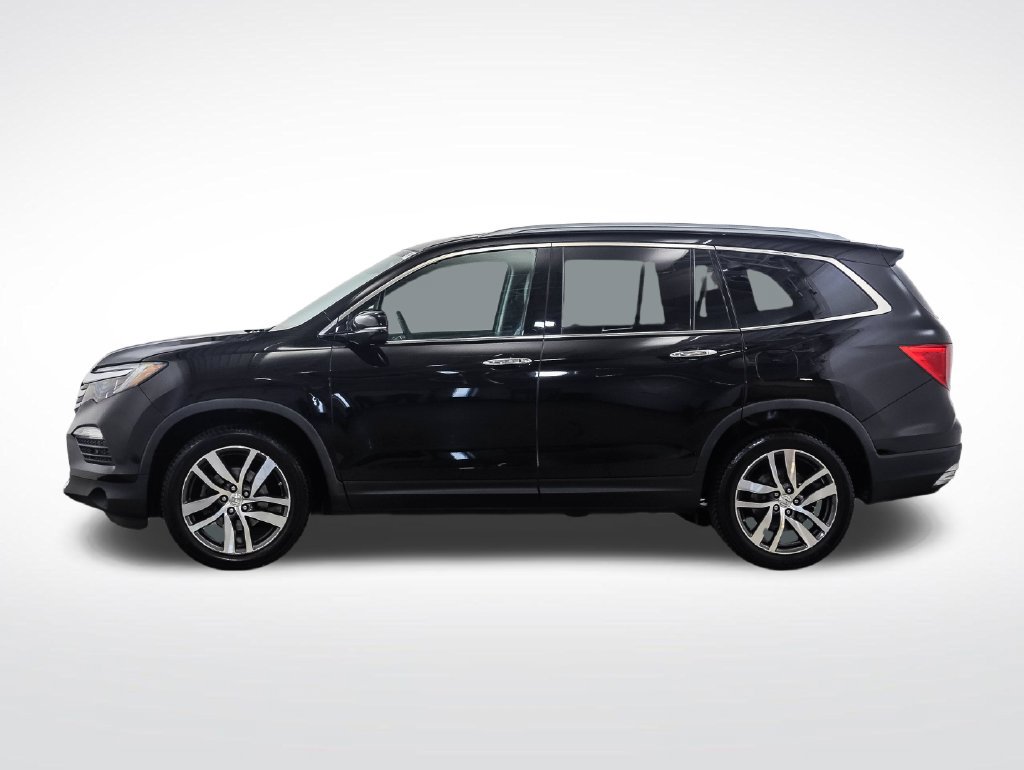 Used 2018 Honda Pilot Touring image 2