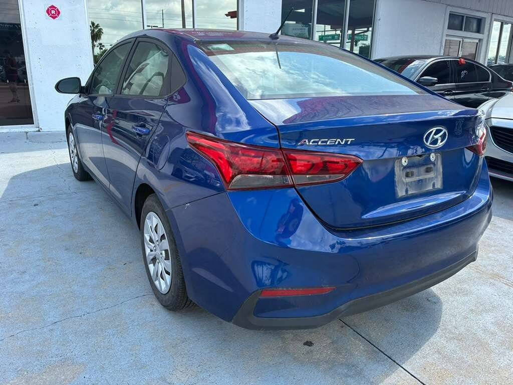 Used 2021 Hyundai Accent SE FWD image 8