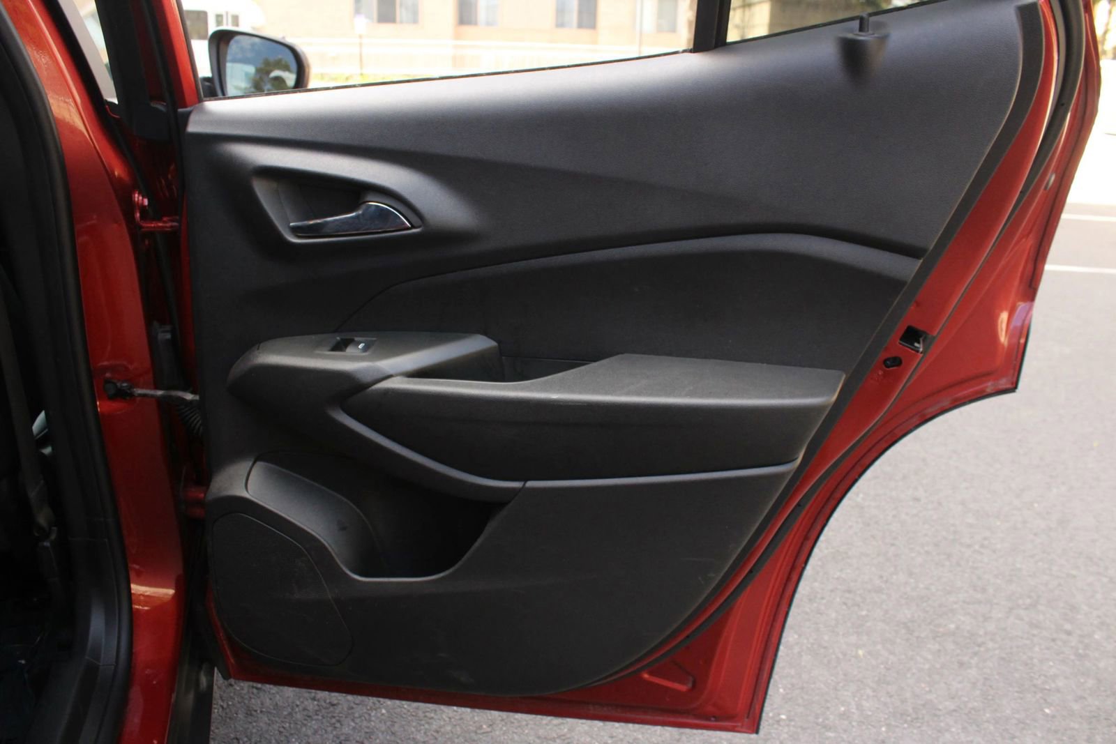 Used 2024 Chevrolet Trax ACTIV w/ Driver Confidence Package FWD image 23