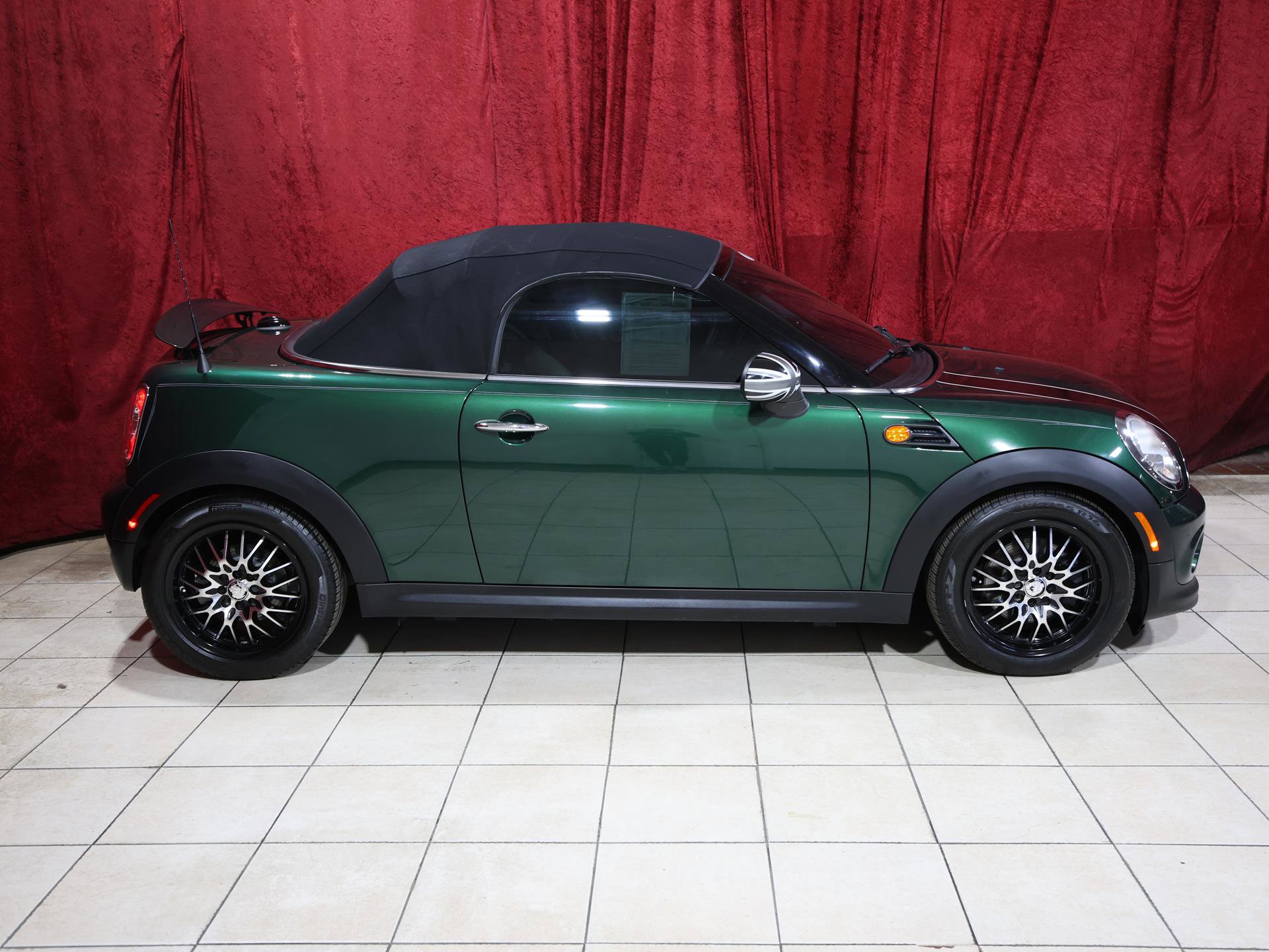 Used 2014 MINI Cooper Roadster image 9