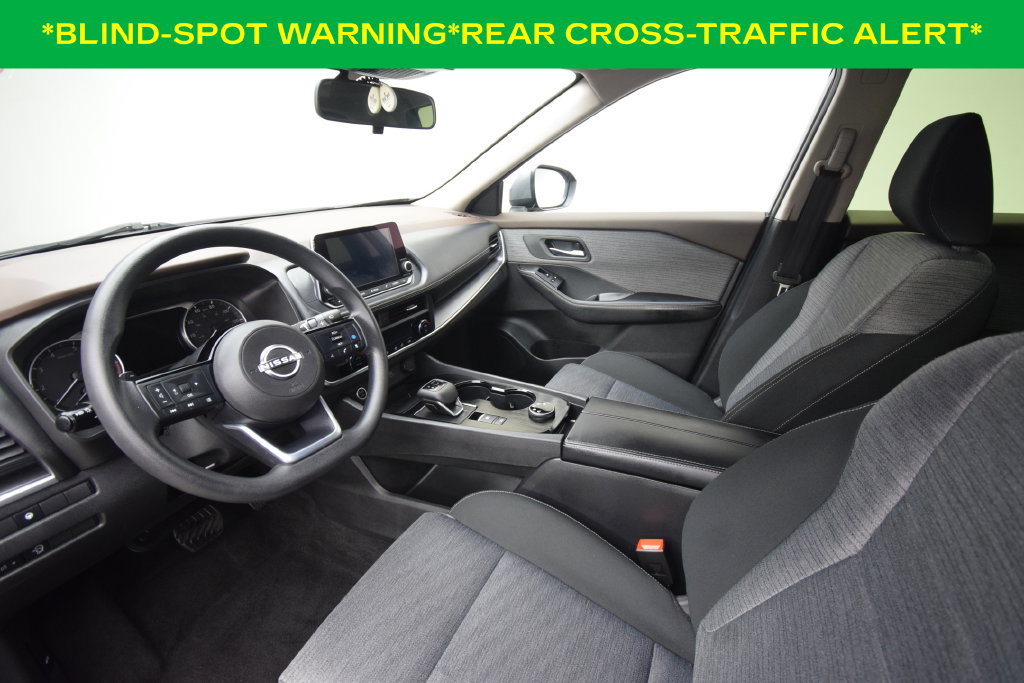 Used 2023 Nissan Rogue SV AWD/4WD image 6