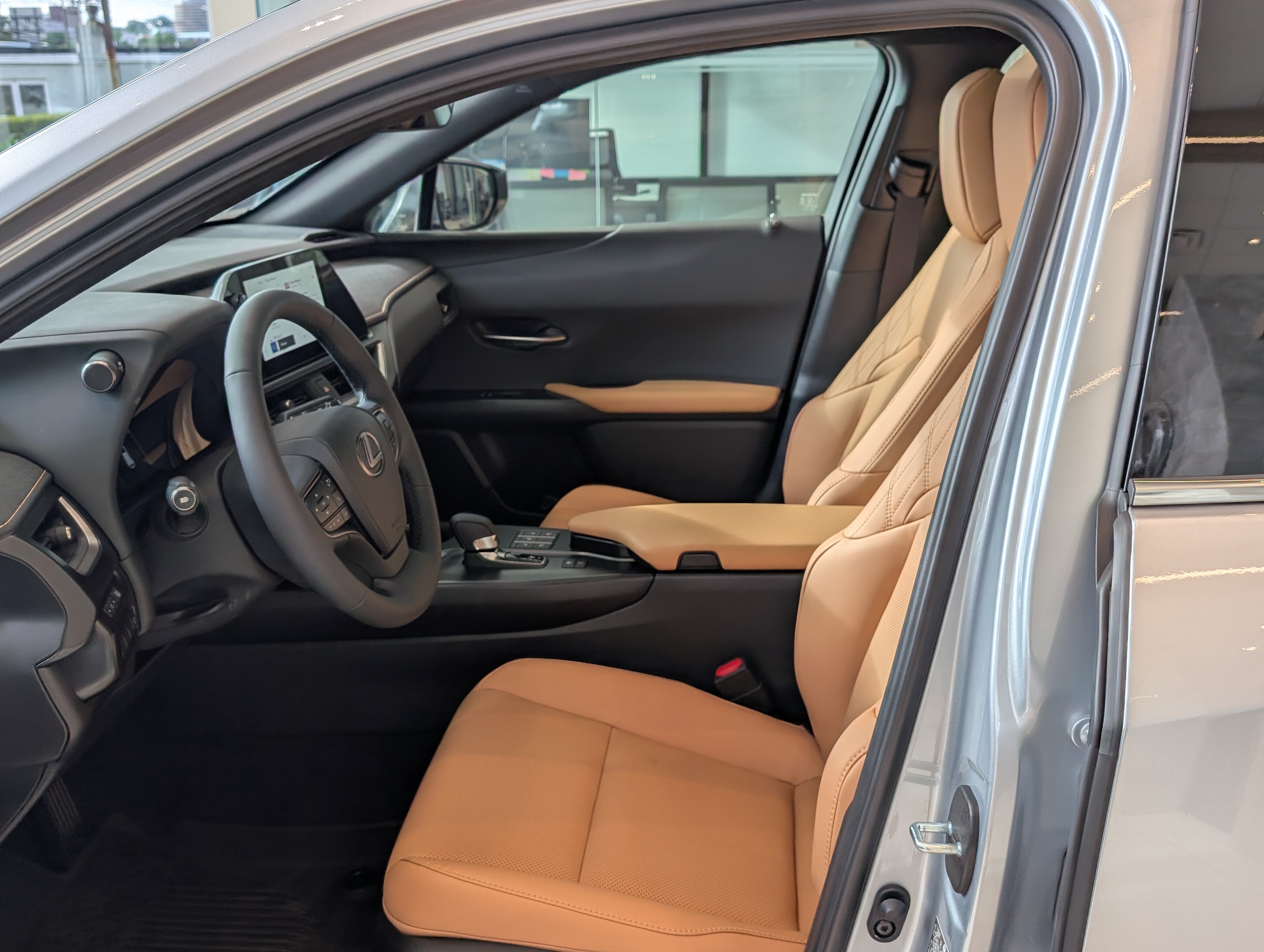 New 2026 Lexus UX 300h AWD image 12