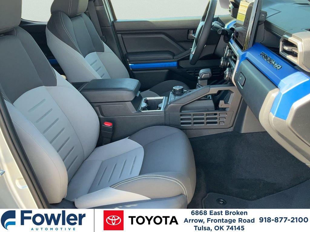Certified 2025 Toyota Tacoma TRD Off-Road w/ TRD Off Road Upgrade Package AWD/4WD image 16