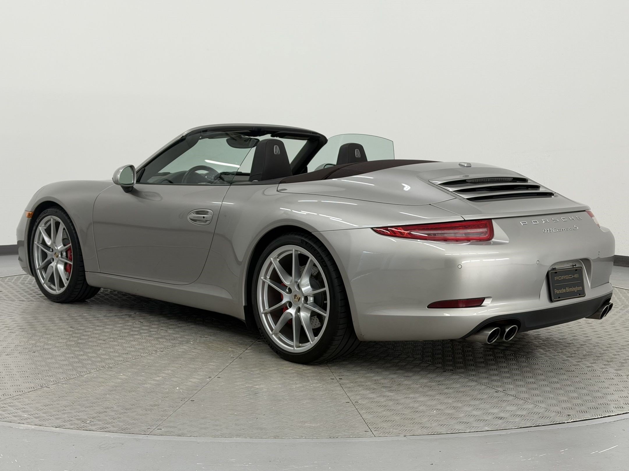 Used 2013 Porsche 911 Carrera S RWD image 3