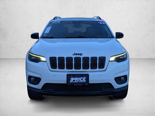 Used 2023 Jeep Cherokee Altitude Lux image 2