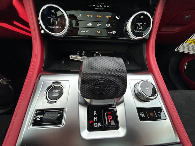 New 2025 Jaguar F-PACE SVR image 30