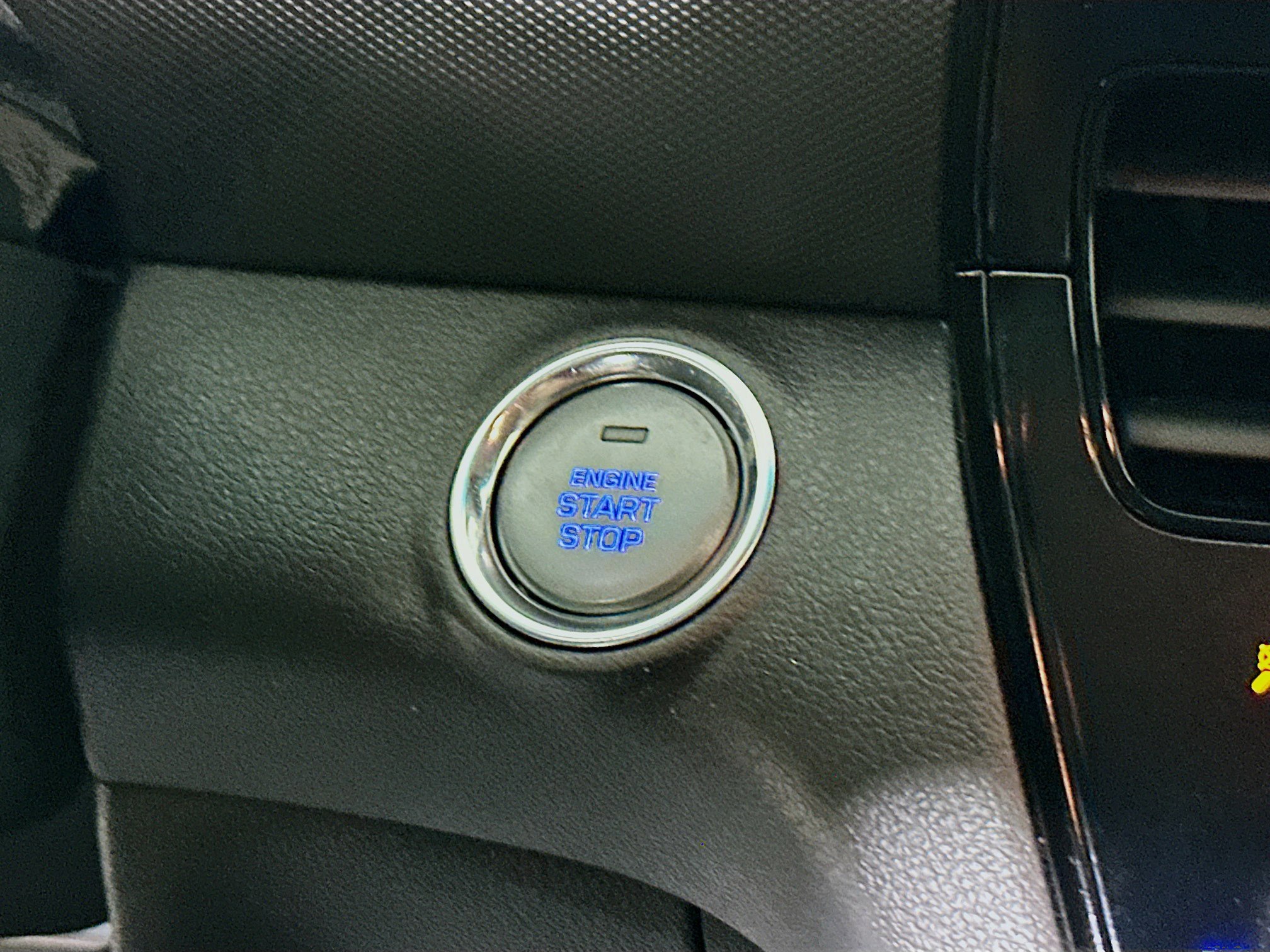 Used 2022 Hyundai Ioniq SE image 20