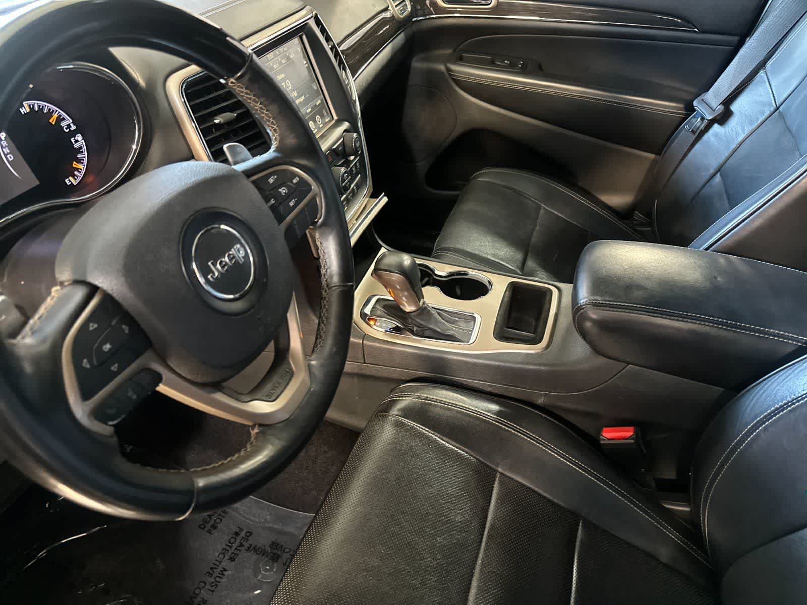 Used 2016 Jeep Grand Cherokee Overland RWD image 12