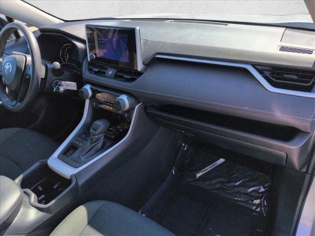 Used 2025 Toyota RAV4 LE image 21