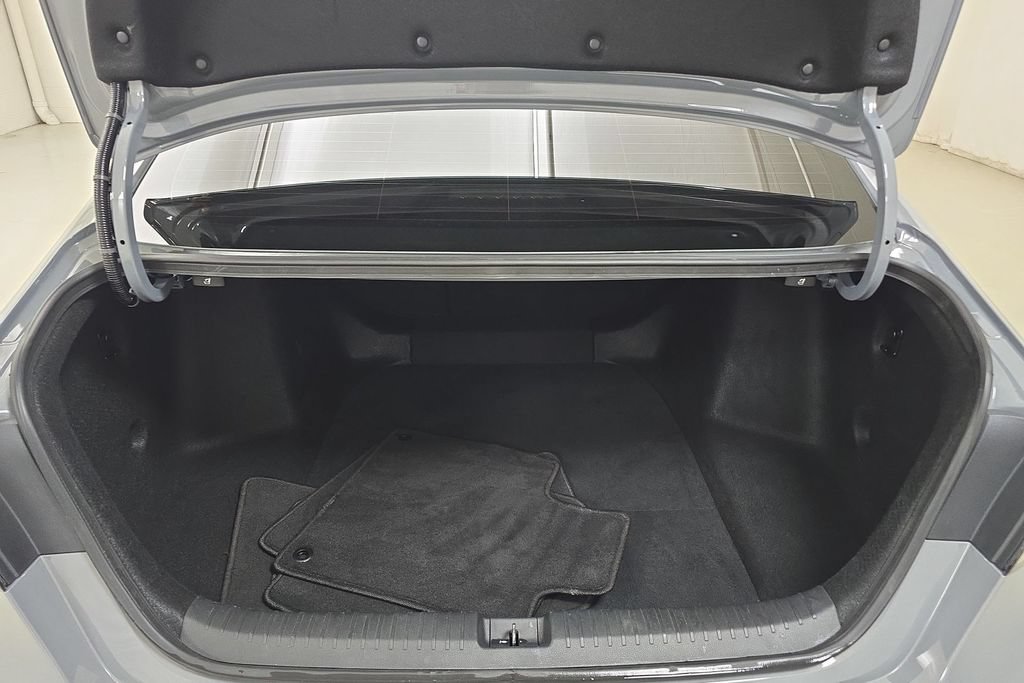Used 2023 Honda Accord EX-L image 27