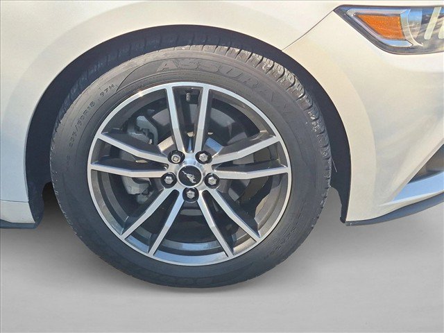 Used 2017 Ford Mustang Premium RWD image 15