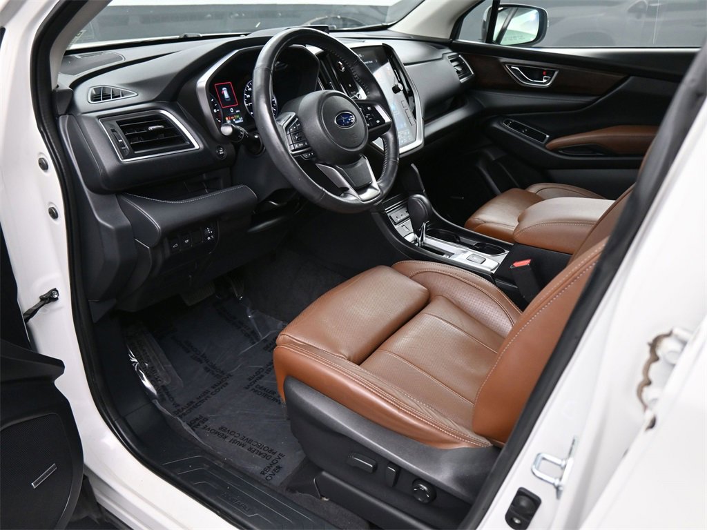 Used 2023 Subaru Ascent Touring image 2
