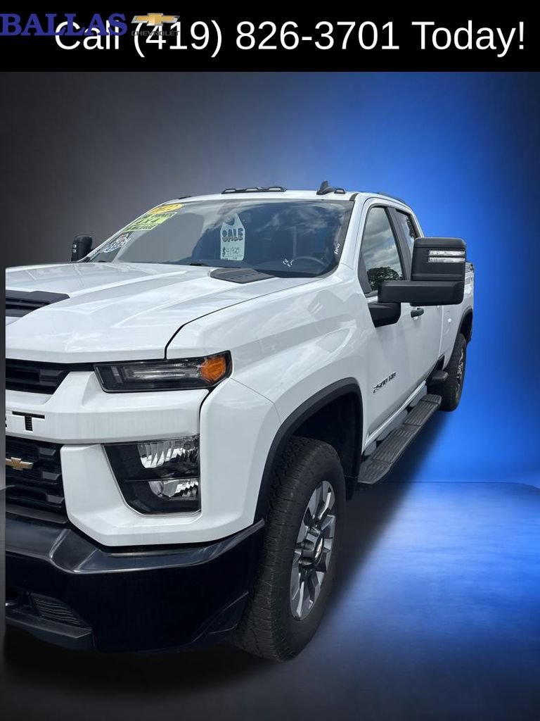 Used 2022 Chevrolet Silverado 2500 Custom w/ Custom Value Package AWD/4WD image 2