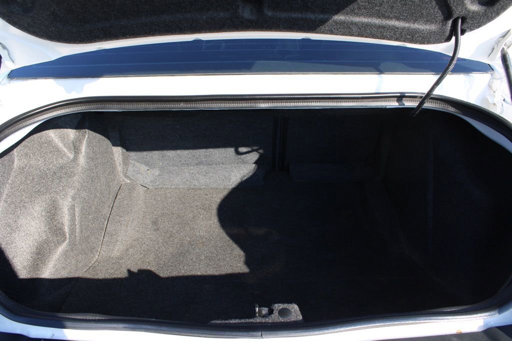 Used 2018 Dodge Challenger R/T Scat Pack w/ Leather Interior Group image 9